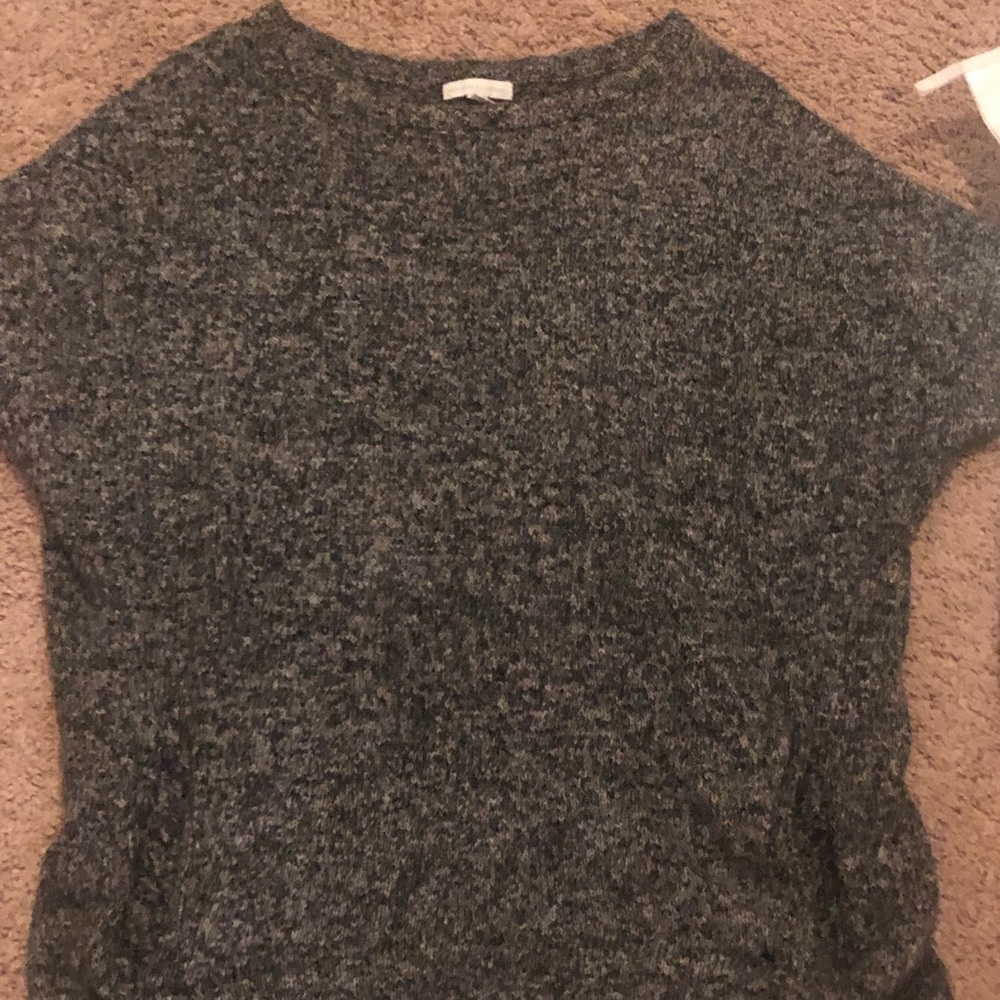 Sweater with pockets